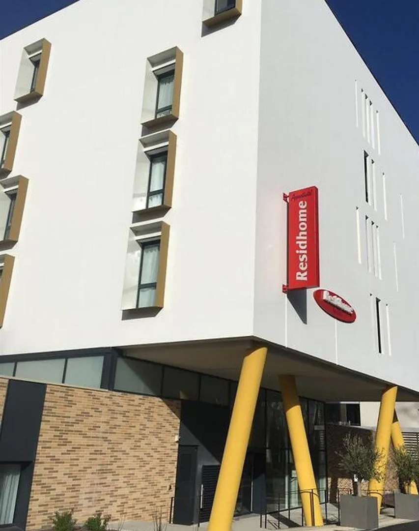 Residhome Toulouse Ponts Jumeaux 3*,